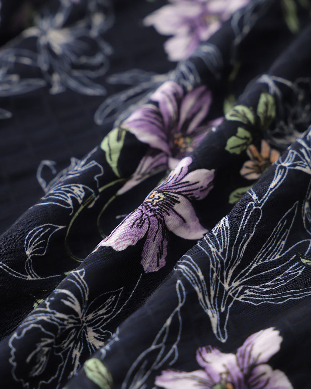 Siyah Çiçekli Beli Lastikli Midi Etek